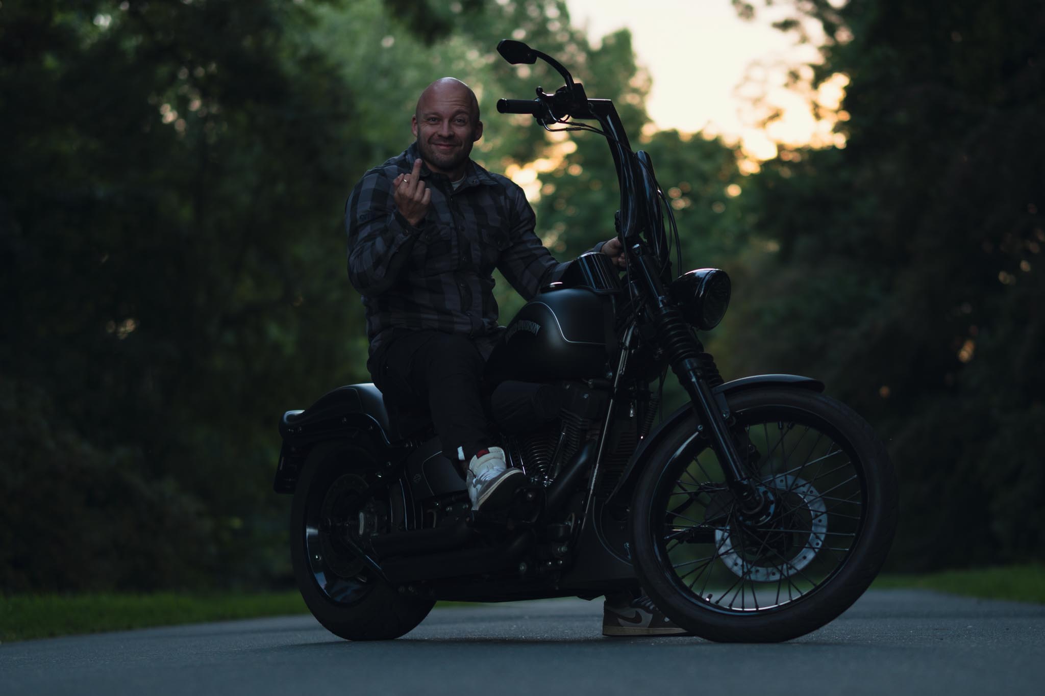 Close-up portret met warme kleuren – rustige portretshoot door Ilse Verbruggen in Hollands Kroon