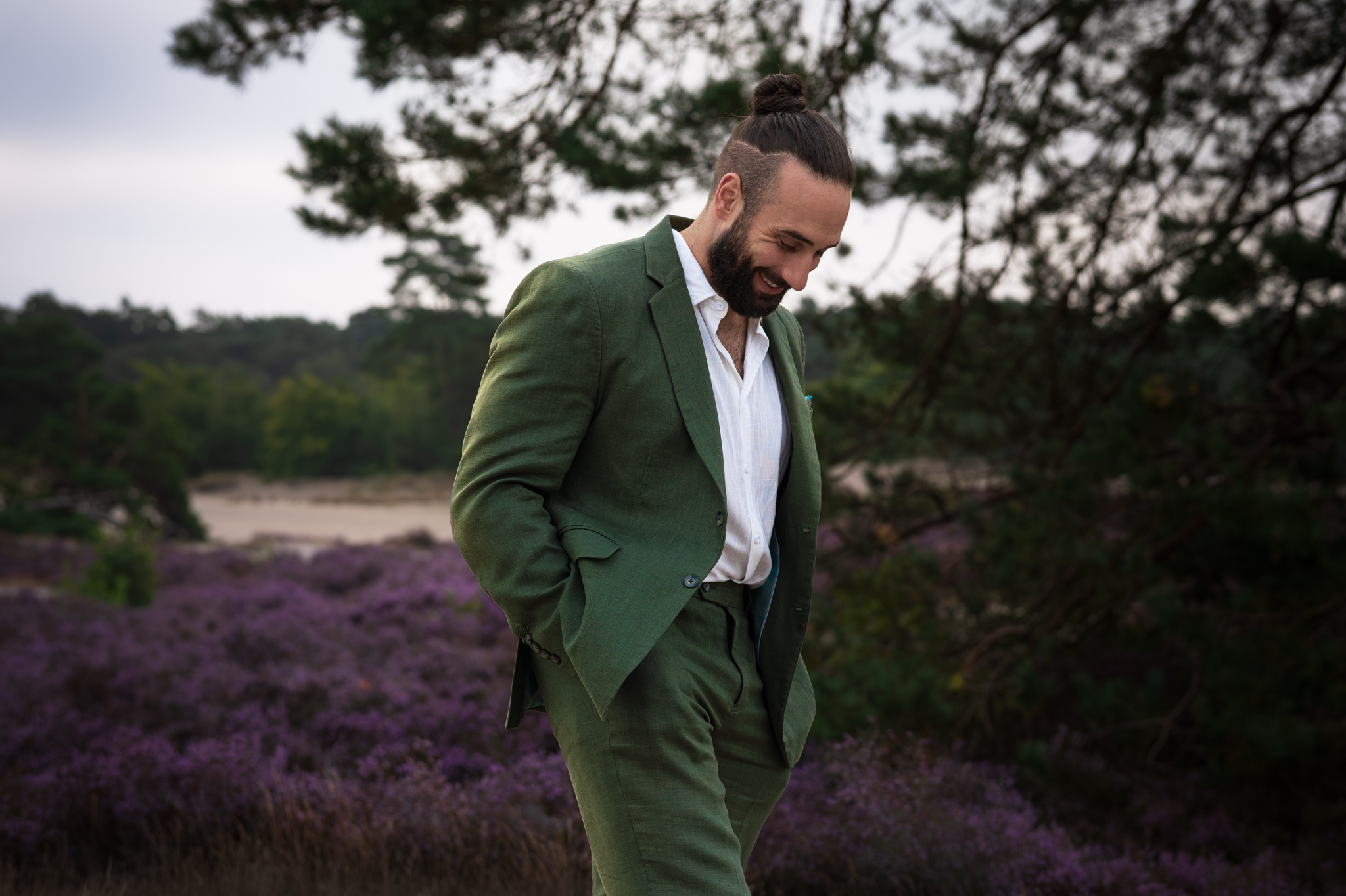 Vrouwelijk portret met rustige uitstraling – natuurlijke portretfotografie in Kop van Noord-Holland